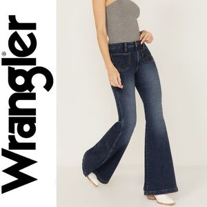 NEW WRANGLER RETRO MEDIUM WASH HIGH RISE FLARE PATCH POCKET VICTORIA JEANS